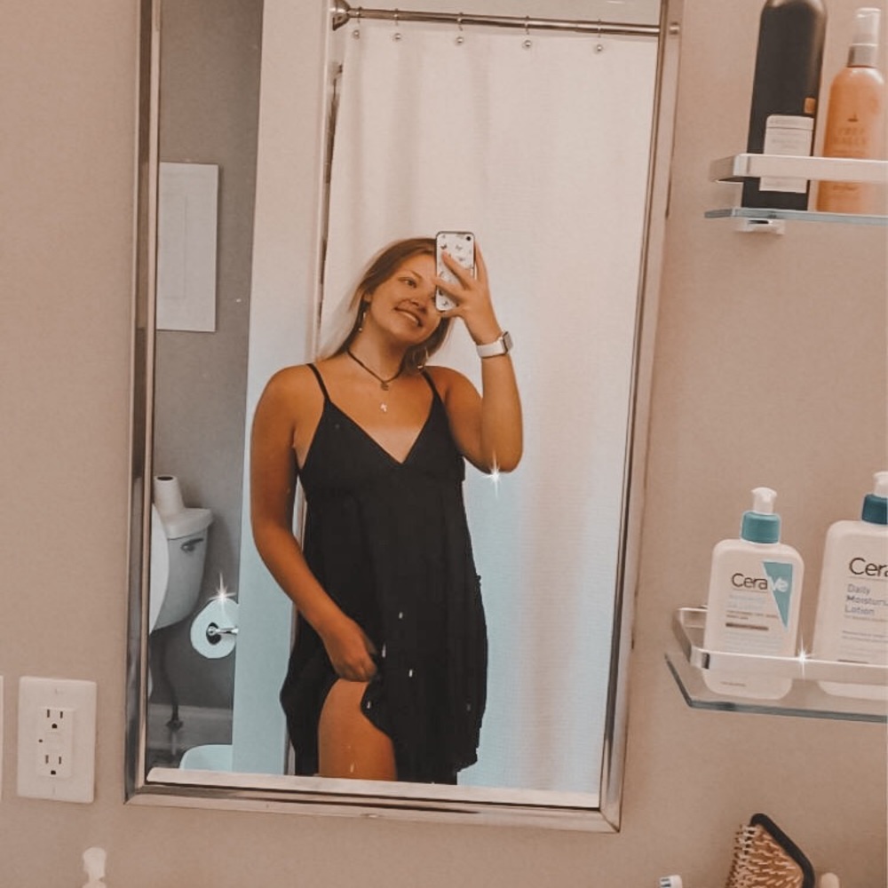 Meet your Posher, Skai